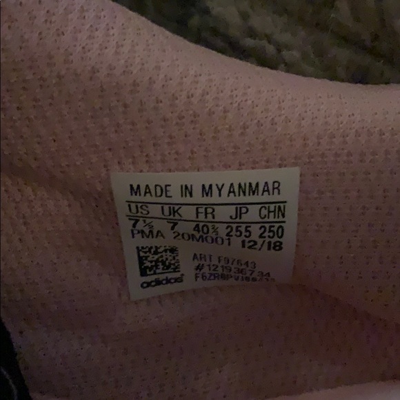 I hate soccer - Picture 3 of 8